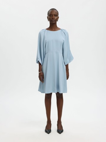 Robe SELECTED en bleu : devant
