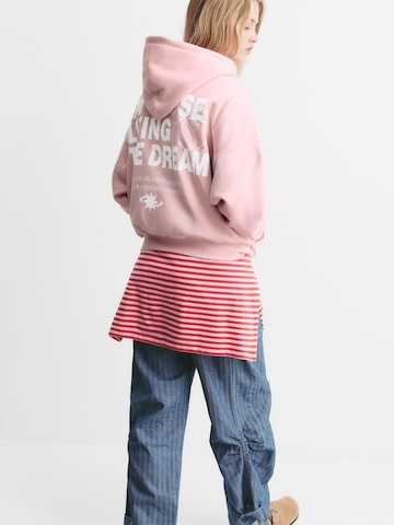 Bluză de molton de la Pull&Bear pe roz: față