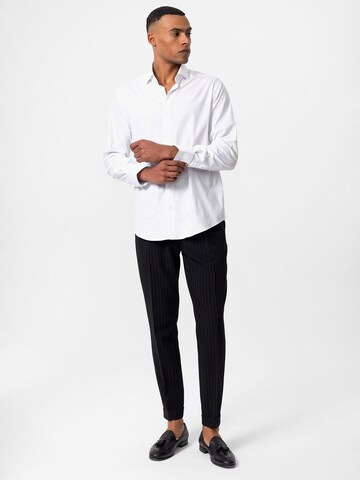 Coupe regular Chemise Antioch en blanc