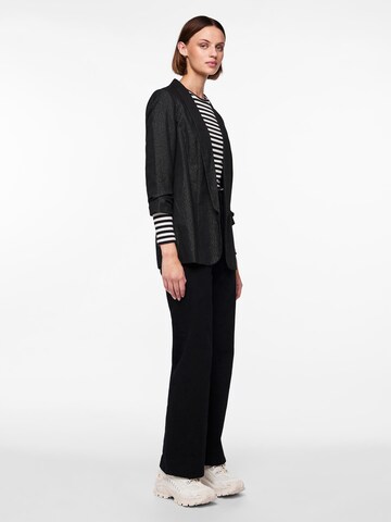 Blazer 'Bosella' di PIECES in nero