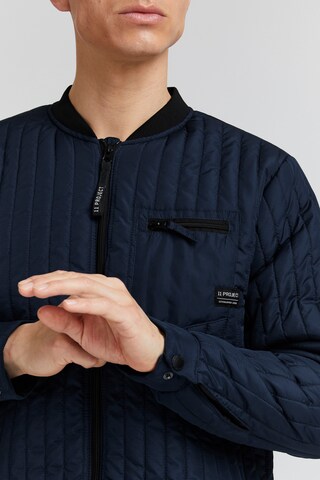 Veste mi-saison 'Arik' 11 Project en bleu