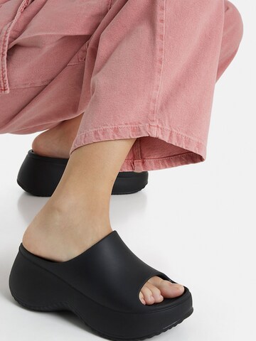 Bershka Mules in Black: front