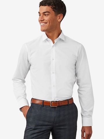 Next Slim Fit Hemd in Weiß: Vorderseite