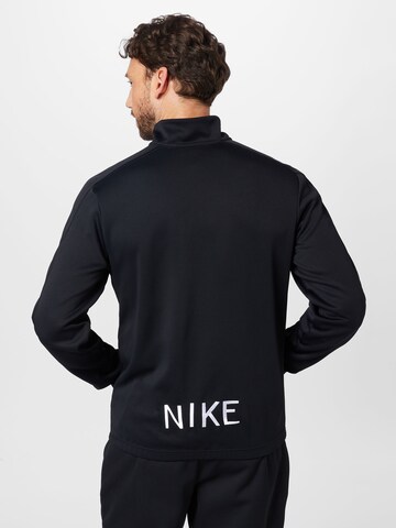 Nike Sportswear Sweat jacket in Black