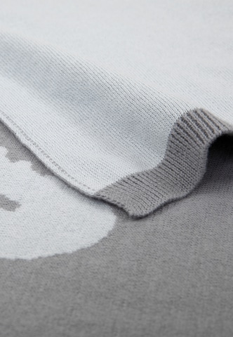 LACOSTE Blankets 'Reflet' in Grey