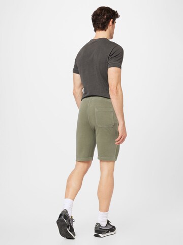 No Excess Regular Trousers in Green