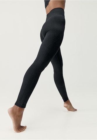Born Living Yoga Regular Leggings 'Shantala' in Black