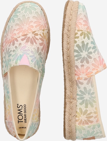 TOMS Classic Flats in Pink
