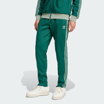 regular Pantaloni 'Adicolor Classics Beckenbauer' di ADIDAS ORIGINALS in verde: frontale