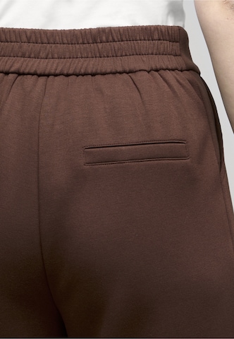 Urban Classics Regular Bundfaltenhose in Braun
