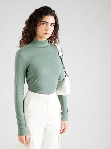 VILA Shirt 'HOLLIE' in Green: front