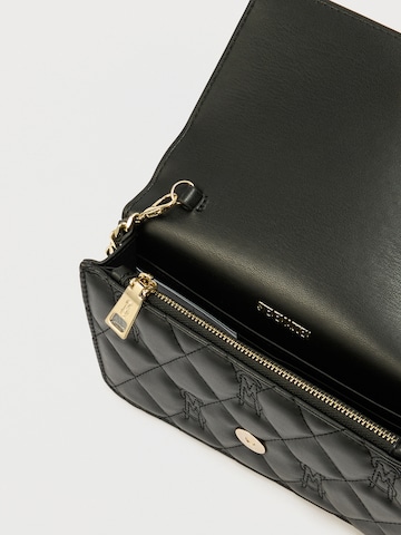 STEVE MADDEN - Mala de ombro 'Banora' em preto