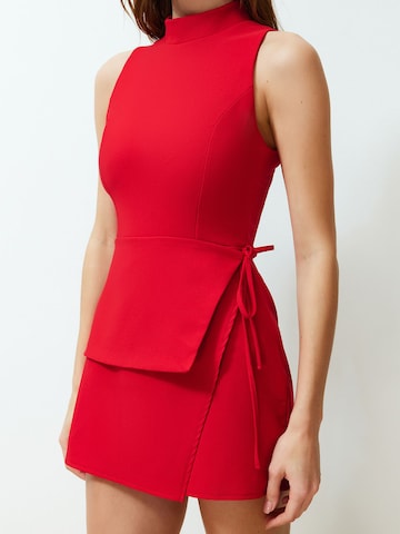 Combinaison Trendyol en rouge