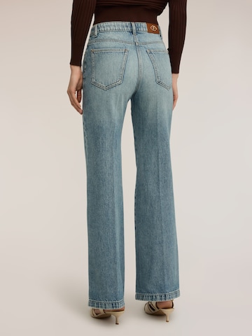 MOTIVI Flared Jeans in Blue