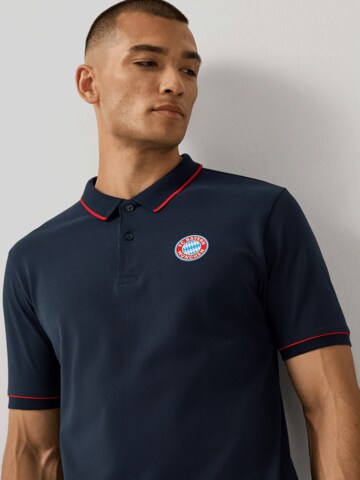 FC BAYERN MÜNCHEN Poloshirt Essentials in Blau