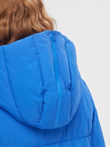 SELECTED FEMME Winter Jacket 'Fraya' in Blue