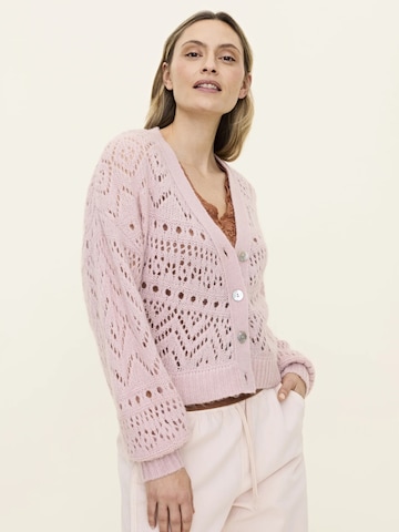 Odd Molly Strickjacke 'Forever Yours' in Pink: Vorderseite