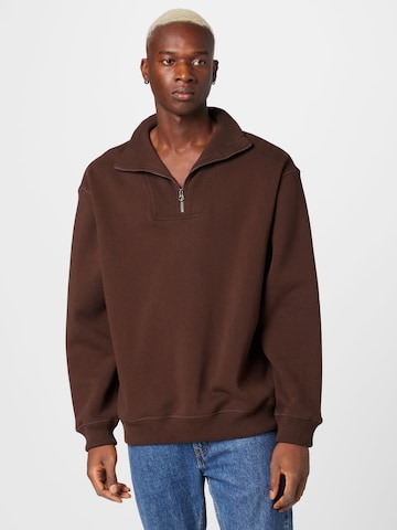 Sweat-shirt WEEKDAY en marron : devant