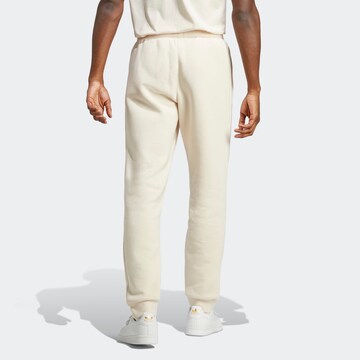 Tapered Pantaloni 'Trefoil Essentials' de la ADIDAS ORIGINALS pe bej