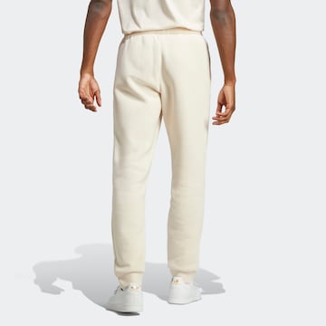 Effilé Pantalon 'Trefoil Essentials' ADIDAS ORIGINALS en beige