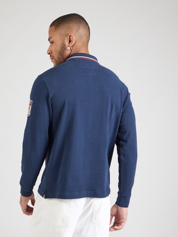 La Martina Särk, värv sinine: tagant vaates