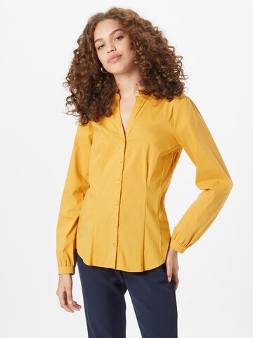 MORE & MORE Blouse in Yellow: front