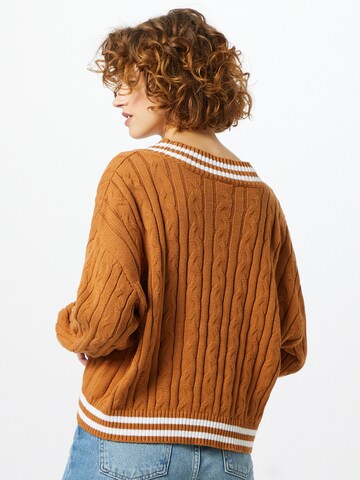 Urban Classics Sweter w kolorze brązowy