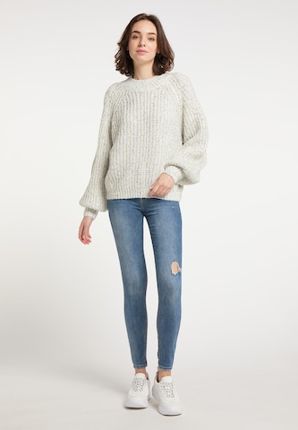 MYMO Sweater in Beige