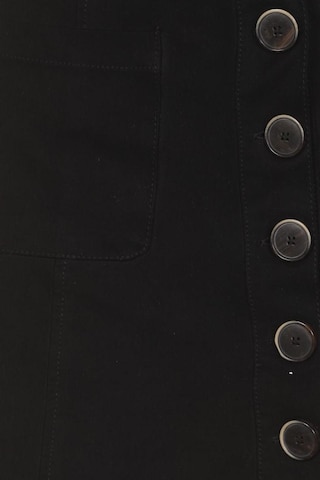 Trafaluc Skirt in L in Black