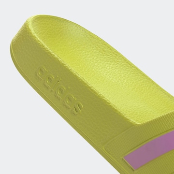 ADIDAS PERFORMANCE Plážové / kúpacie topánky 'Adilette' - Zelená