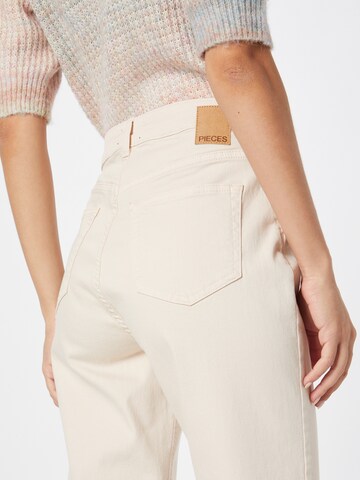 PIECES Regular Jeans 'Leah' in Grey