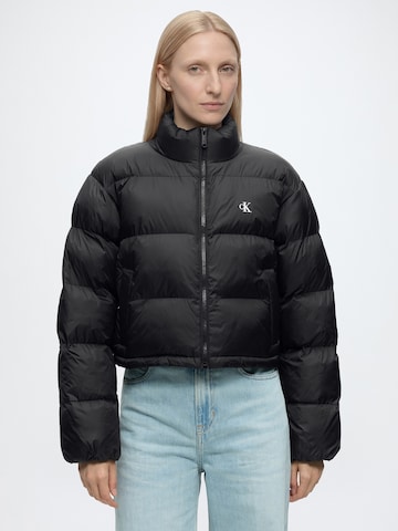 Geacă de primăvară-toamnă 'ESSENTIAL' de la Calvin Klein Jeans pe negru: față