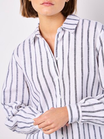 Apricot Bluse in Weiß