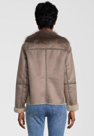 RINO & PELLE Jacke 'Ivanka' in Beige