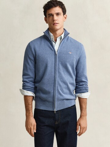 GANT Knit cardigan in Blue: front
