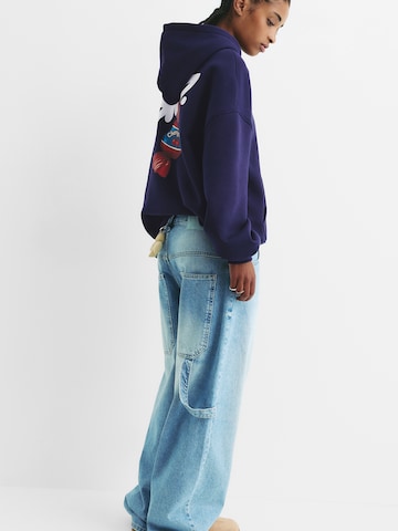 Pull&Bear Sweatshirt 'STWD CARAMELO' i blå