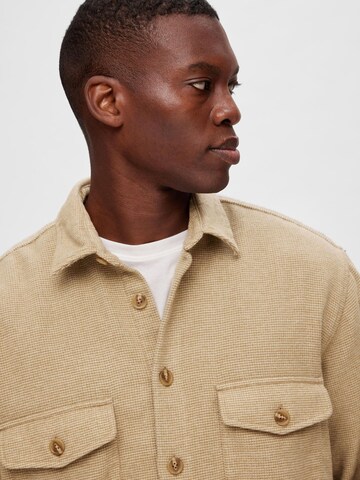 SELECTED HOMME Between-Season Jacket in Beige