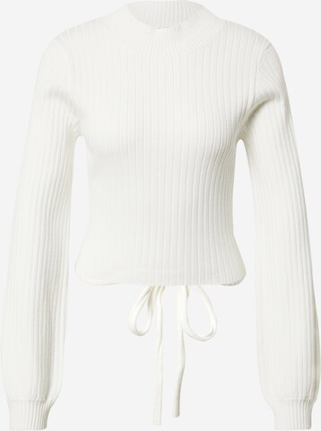 GLAMOROUS Пуловер в бяло: отпред