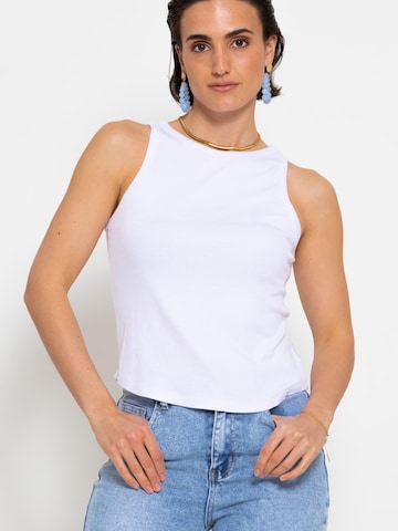 SASSYCLASSY Top in White: front
