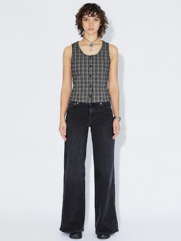 Dr. Denim Top 'Zola' in Black