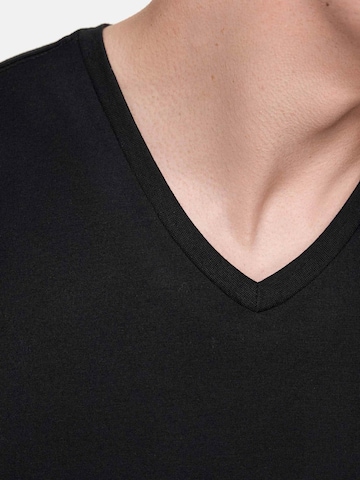 Tazzio - Camiseta 'E107' en negro