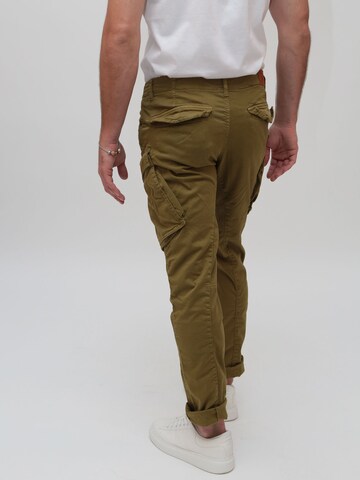 Regular Pantalon cargo 'Elias' Miracle of Denim en vert