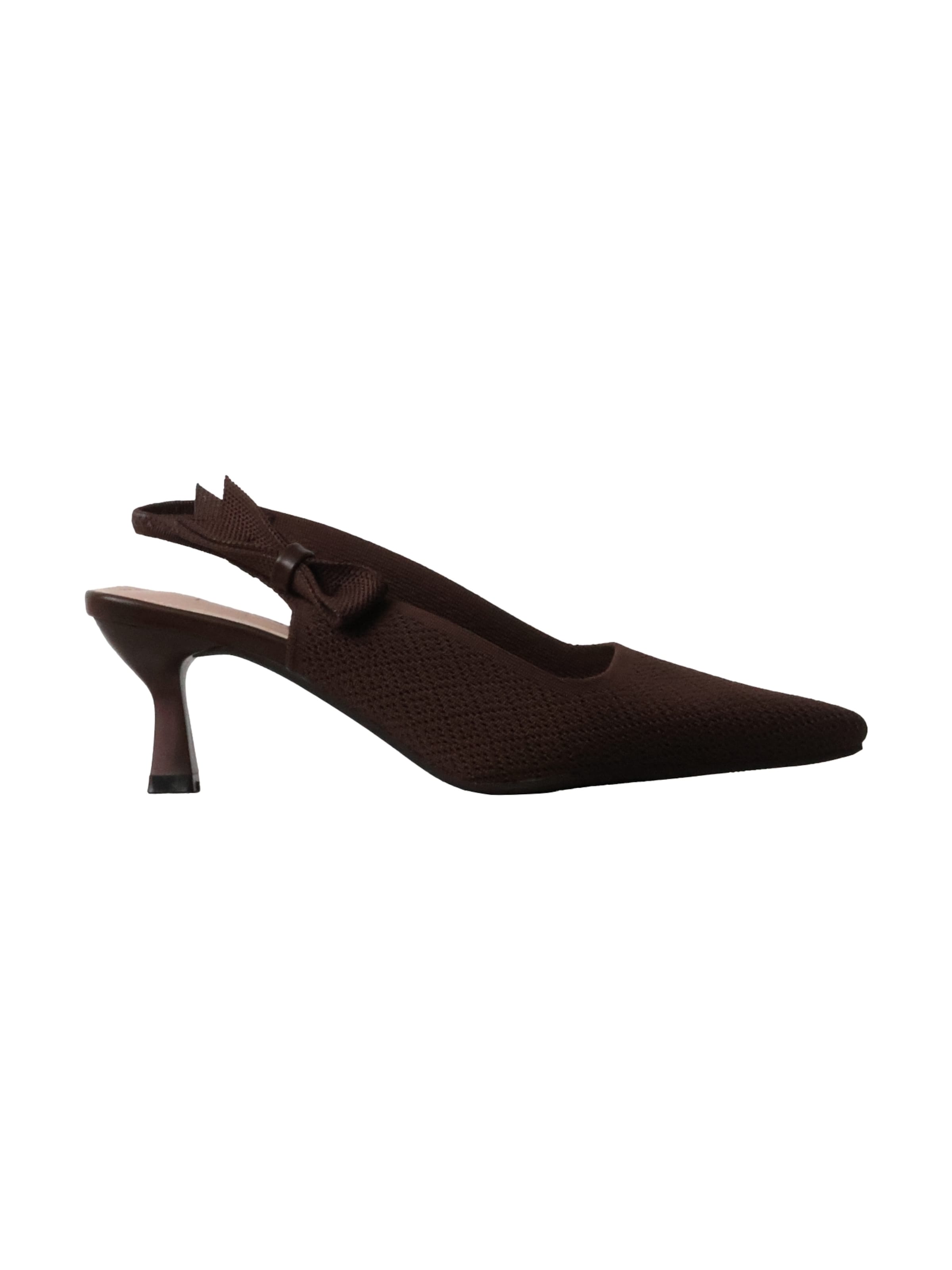 Super Mode Pumps in Gold