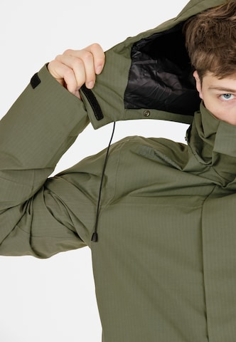 SLOPE Outdoorjacke 'Chescott' in Grün
