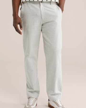 WE Fashion Regular Chinobyxa i grå: framsida