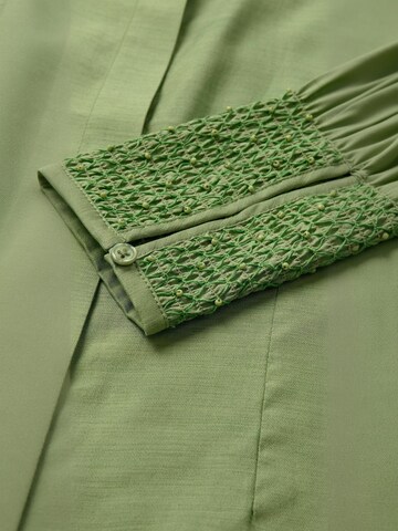 T-shirt ' PD-Viola ' Pieszak en vert : sur le côté