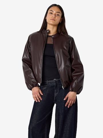 Veste mi-saison 'NMMila' Noisy may en marron