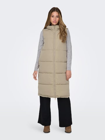 Gilet 'Alina' di ONLY in beige