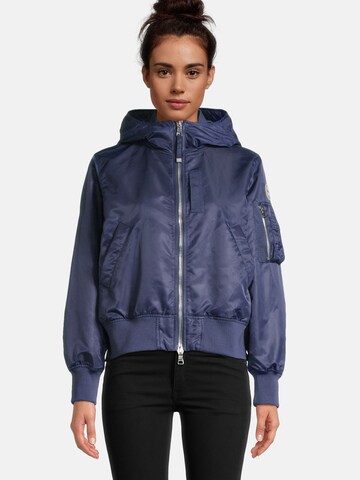No. 1 Como Between-Season Jacket 'Creek' in Blue: front
