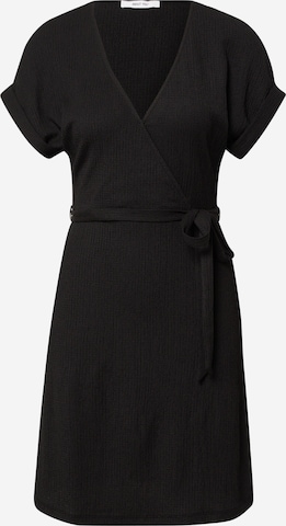 Robe 'Enie' ABOUT YOU en noir : devant